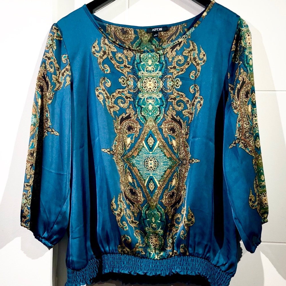 APT. 9 Blouse Shirt. Excellent Condition-
